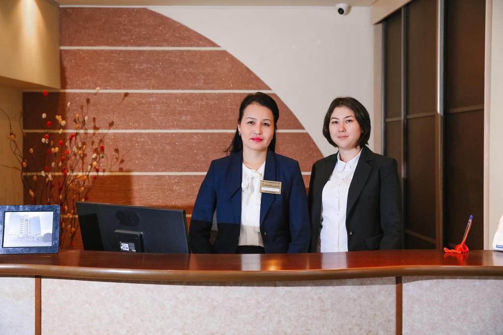 Sary Arka 호텔 파블로다르 외부 사진